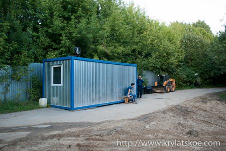 ФОТОРЕПОРТАЖ: строительство дороги к новому байк-центру Ночных волков в Крылатском продолжается