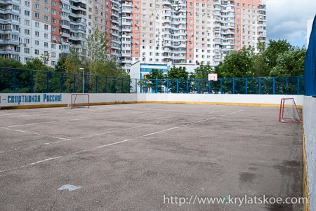 ФОТОРЕПОРТАЖ: Сделан ремонт спортивной площадки по адресу Осенний бульвар д. 5 к. 2